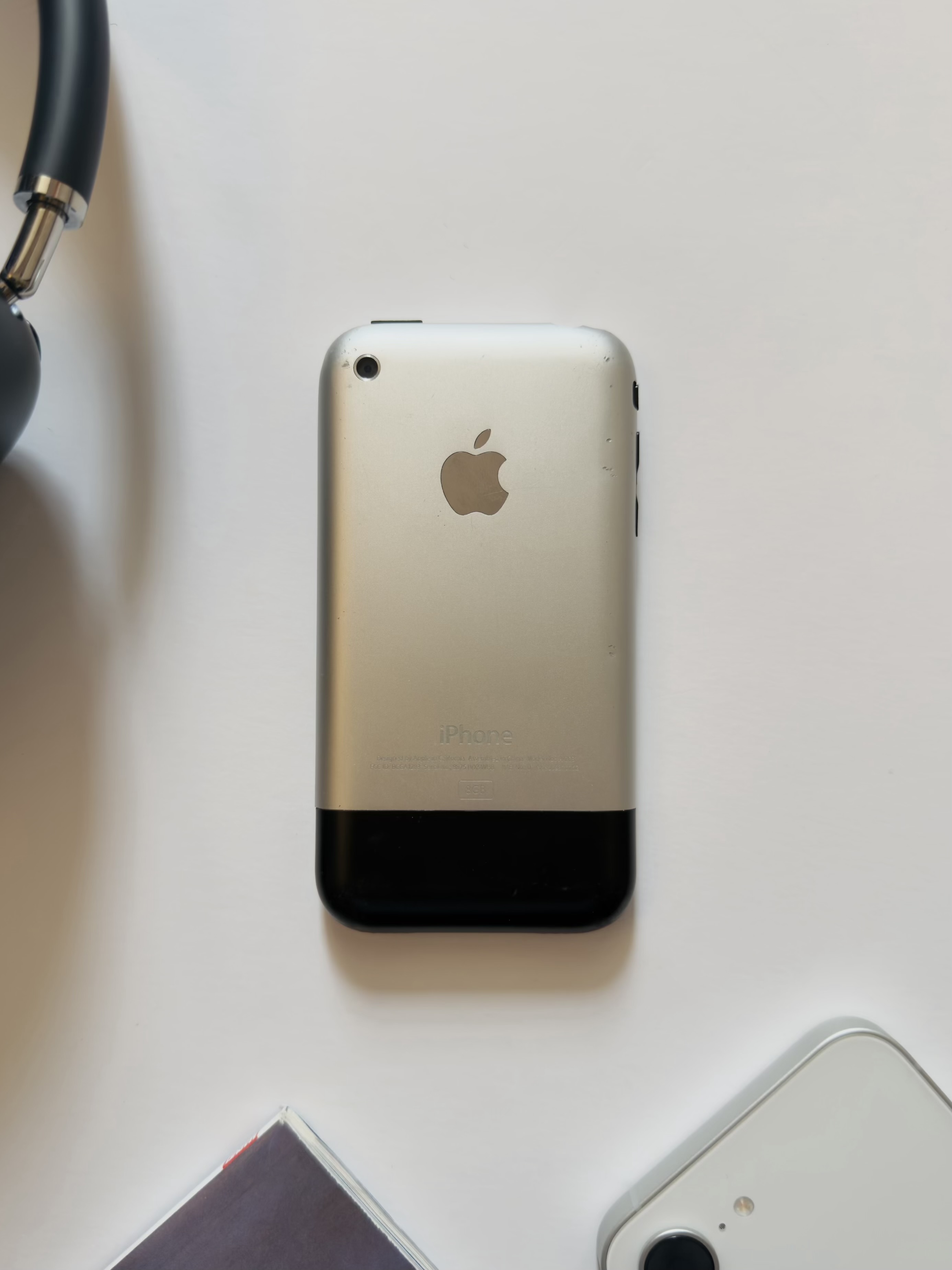  iPhone