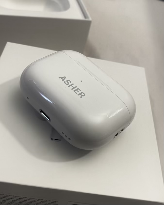AirPods Pro 2 (Lightning)